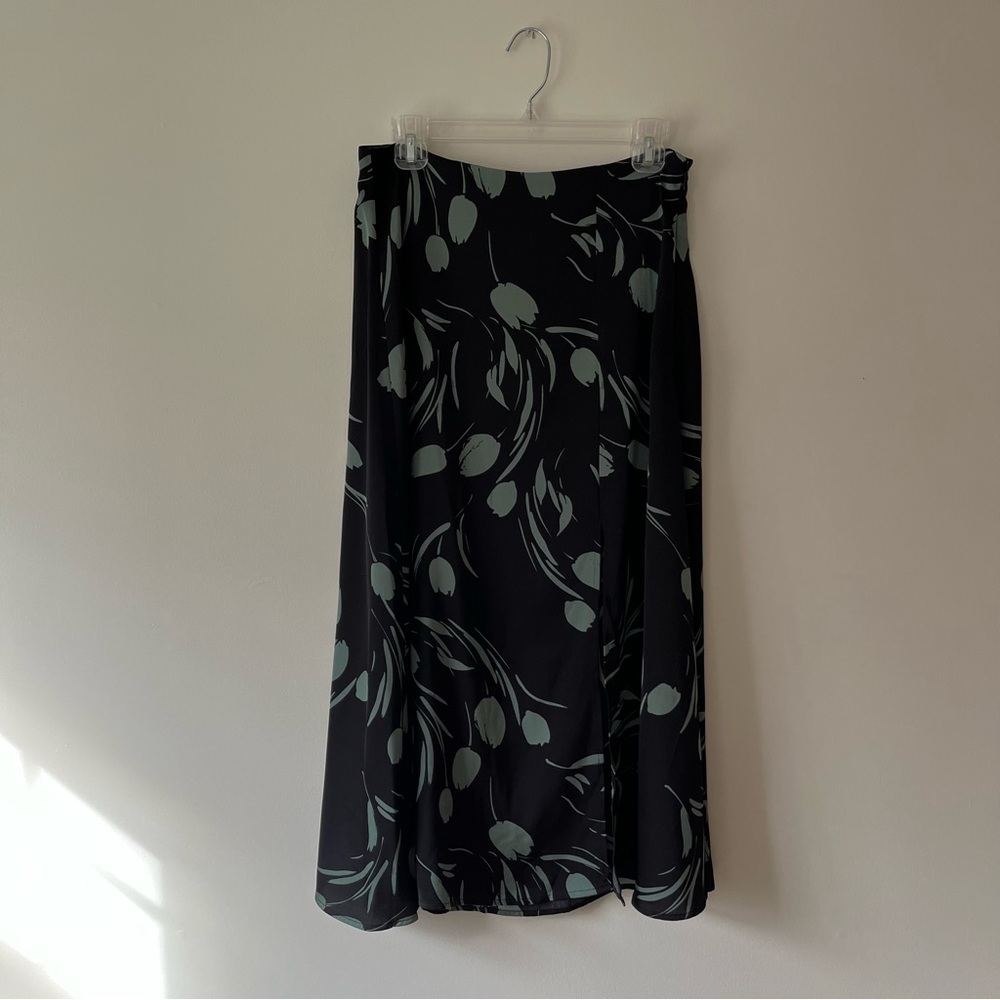 Vero Moda Satin Midi Skirt M